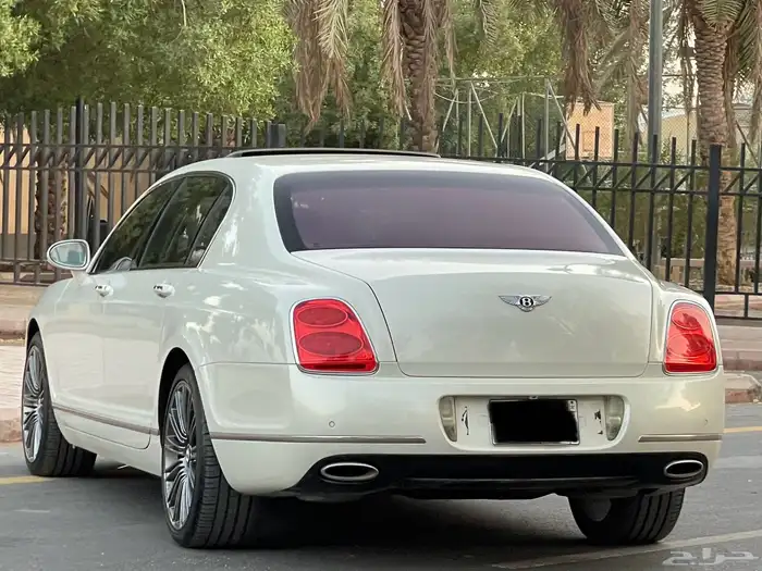 بنتلي-كونتينتال فلاينج سبير 2009 11