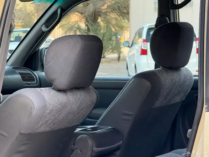 تويوتا لاندكروزر 2000 G 10