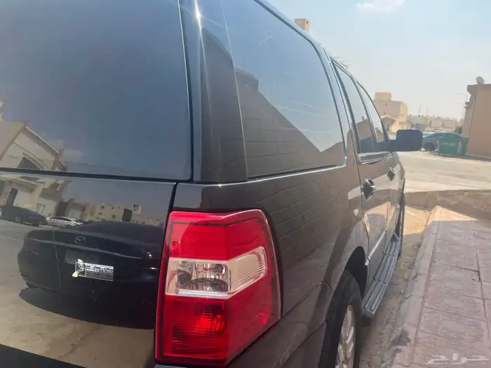 فورد اكسبديشن 2013 4
