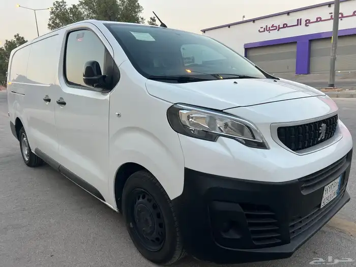 بيجو اكسبيرت 2022 اوتماتيك للبيع نظيف 2