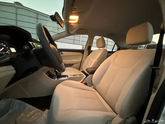 ام جي MG 360 2020 قير اتوماتيك 10