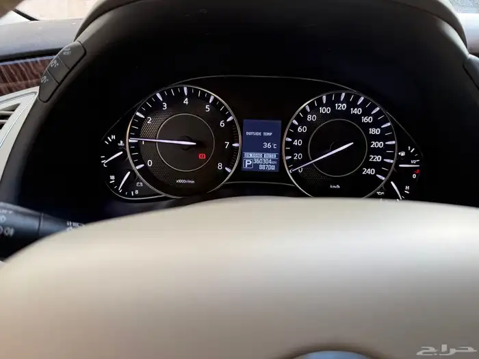 نيسان باترول مكينه 320 بلاتينوم 8 سلندر 12