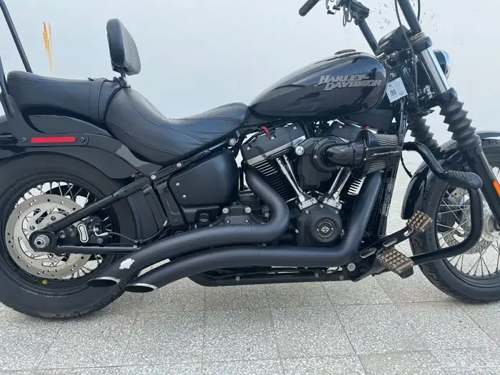 Harley Street Bob 2019   للبيع هارلي ستريت بوب 2019 2