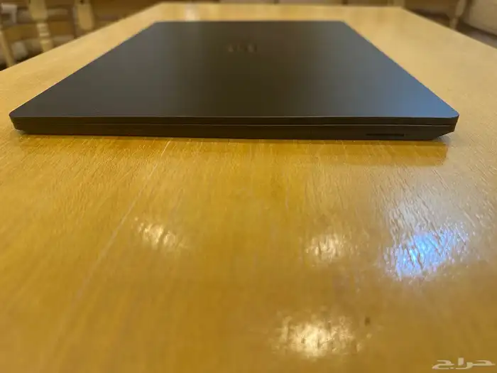 للبيع لابتوب مايكروسوفت سيرف 3 5