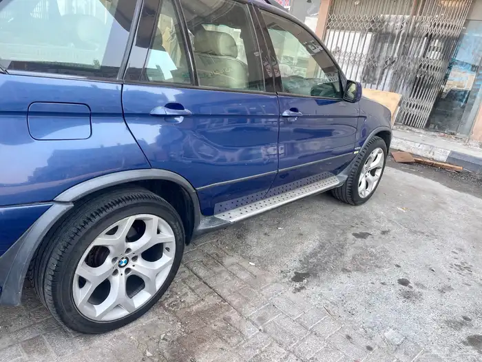 بي ام دبليو x5 موديل 2005 4