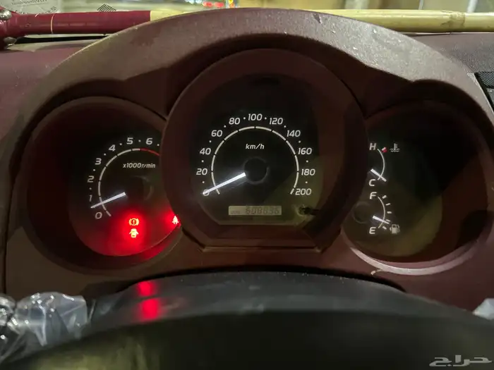 هايلكس 2011 4