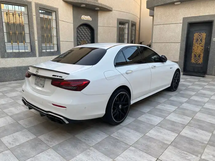 مرسيدس E220 2019 5