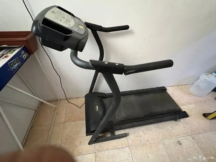 ادوات رياضيه مكونه من ثلاث قطع سير رياضي دراجه رياضيه 11