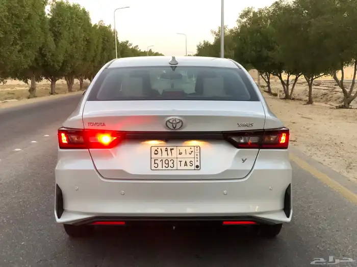 تويوتا يارس Y استاندر 2026 ممشي قليل 2 ألف فقط 7
