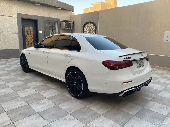 مرسيدس E220 2019 7