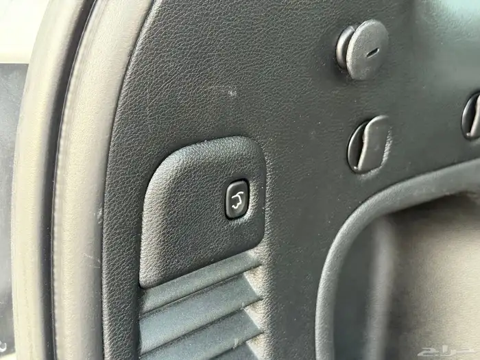 جيب شروكي موديل 2021 لميتد 38