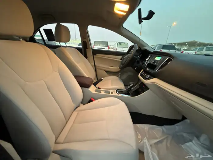 ام جي MG 360 2020 قير اتوماتيك 16