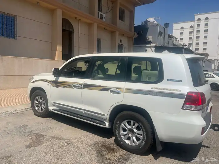 لندكروزر 2011 0