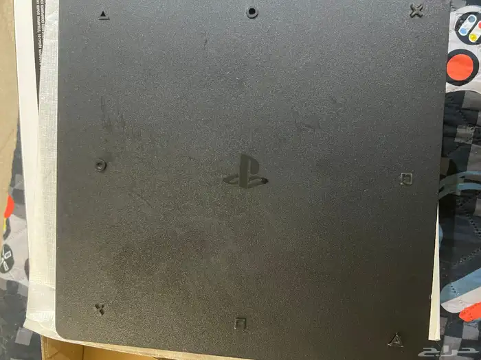 بلاي ستيشن 4 نظيف جدا للبيع 3