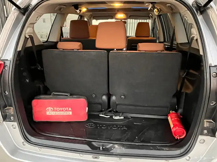 TOYOTA INNOVA انوفا 2017 G 13