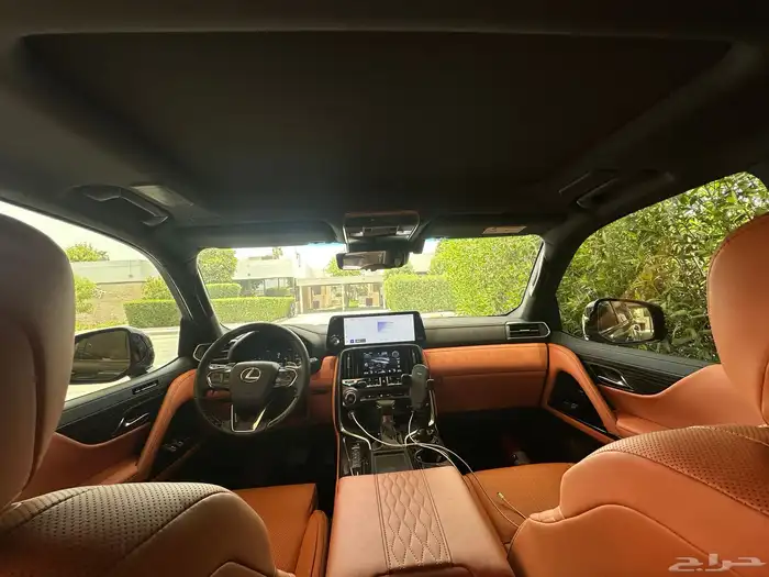 لكزس lx600 vip بلاك اديشين 2025 4