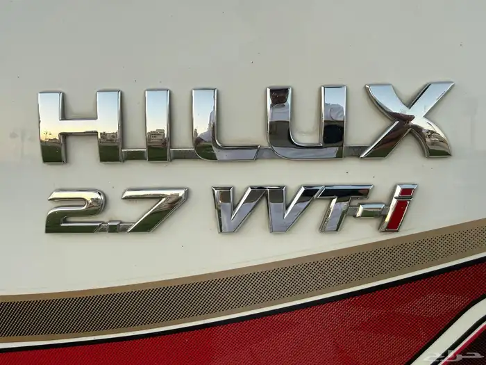 تويوتا هايلوكس 2013 S-GLX غمارتين دبل تماتيك شبه جديده 11