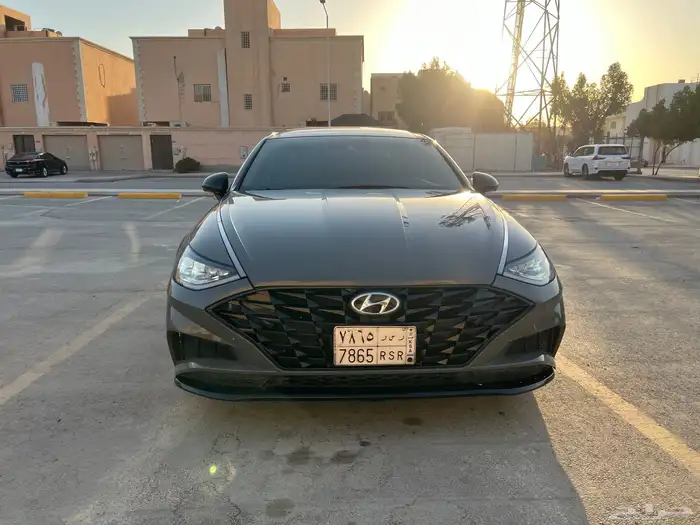 للبيع سوناتا ميد 2023 0