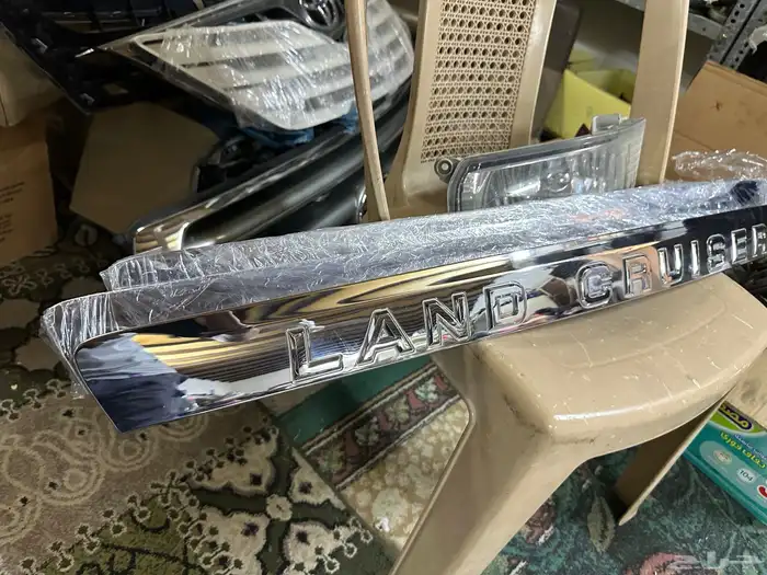 زيج باب شنطه لاند كروزر اصلي وكاله 8