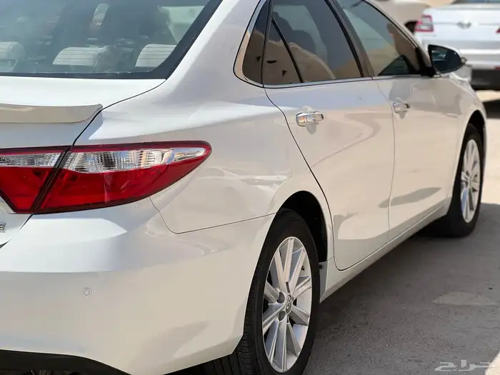 كامري 2017 عداد 100 الف 2