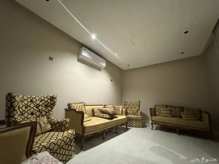 كنب للبيع على السوم بالخاص 0