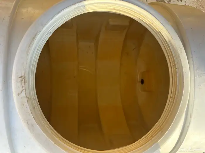 للبيع خزان او حنافيه ماء نظيف 1