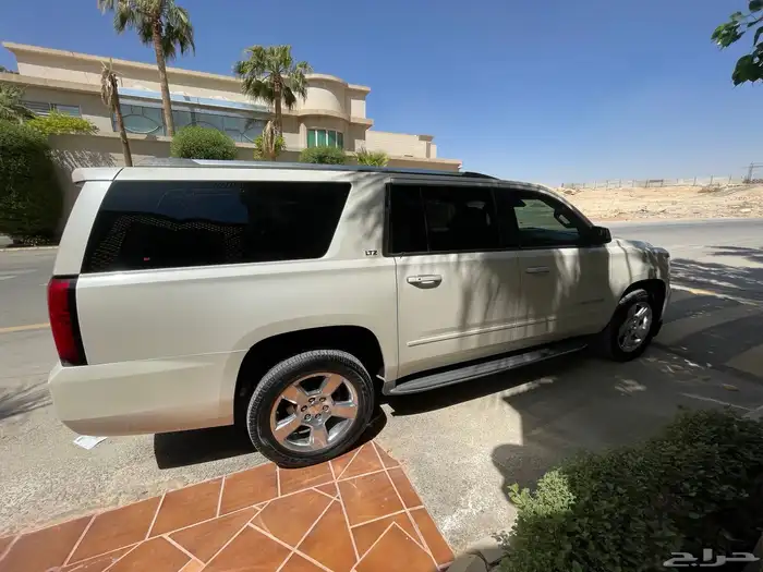 شفرولية سوبربان فل كامل LTZ 2015 ماشي 109 الف 3