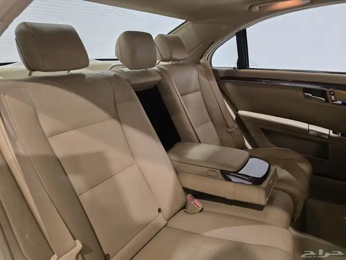 مرسيدس S500 موديل 2012 بحاله ممتازه 10