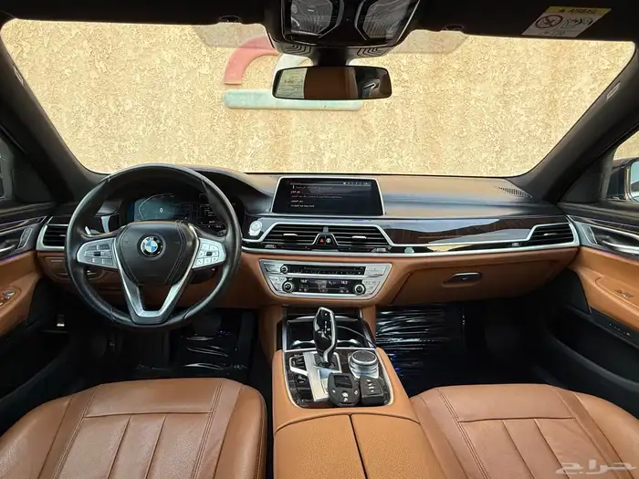 بي ام دبليو 2020 Li 730 35