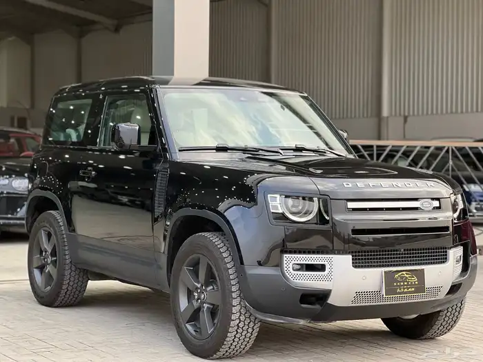 لاند روفر ديفندر SE موديل 2024 (ناغي) 2