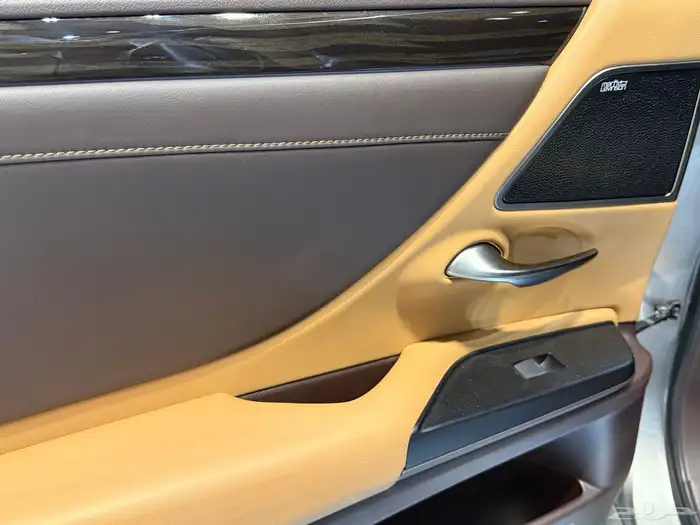 لكزس ES350 2019 DD(( بحالة ممتازة )) 18