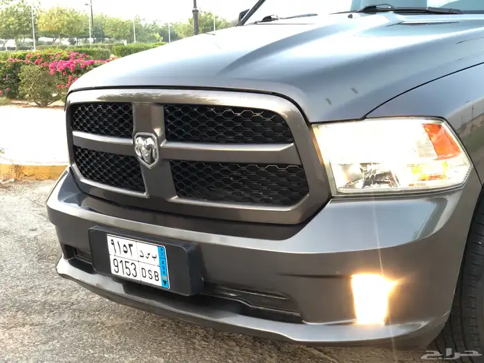 دودج رام 2019 غماره دبل 1500بنزين ممشي 108 ألفkm 21