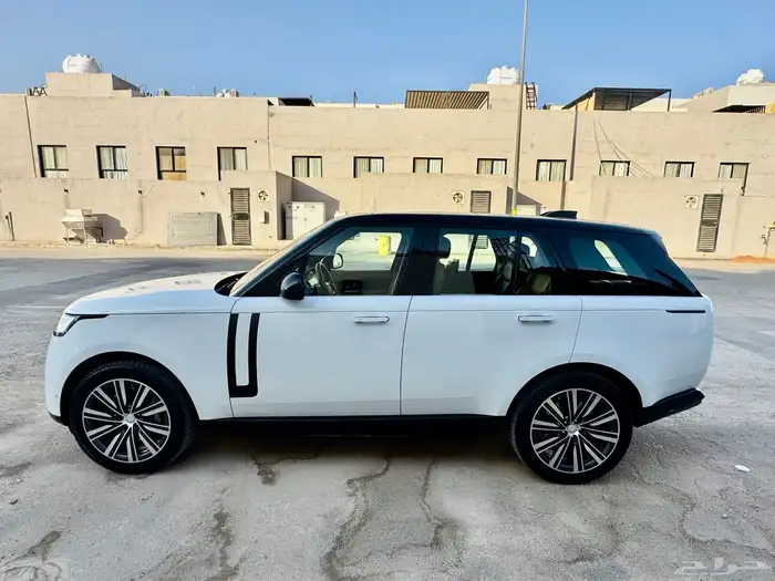 رنج روفر HSE -8 - 2022 2