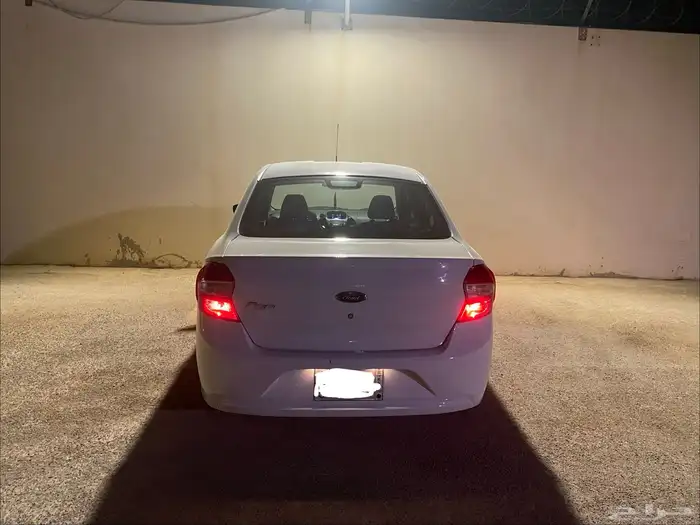 فورد فيجو 2018 بحالة ممتازة 8