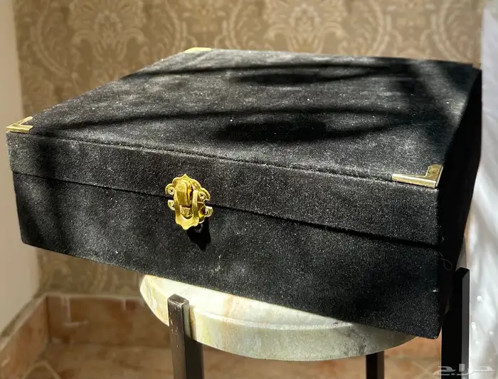 درع تكريمي رسمي لجائزة أفضل رئيس تنفيذي في الشرق الأوسط 3
