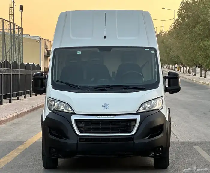 بيجو بوكسر موديل 2021 قير عادي ديزل 12