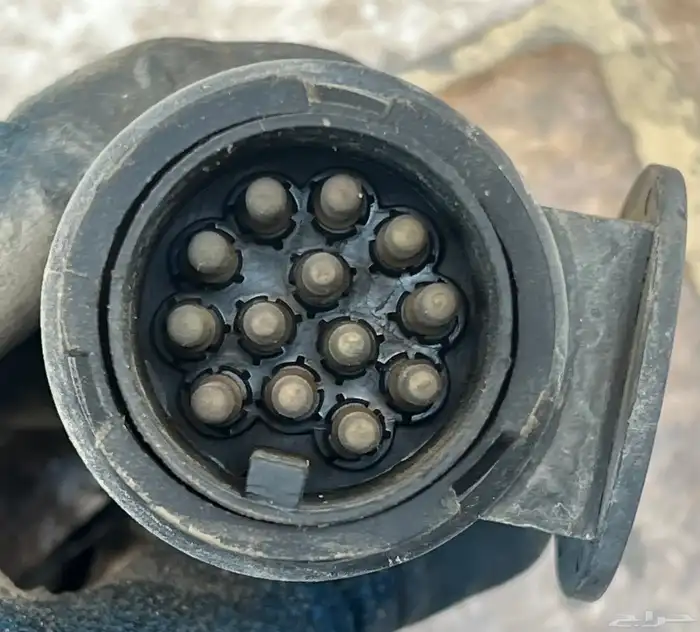 فيش مقطور 13 بن 0