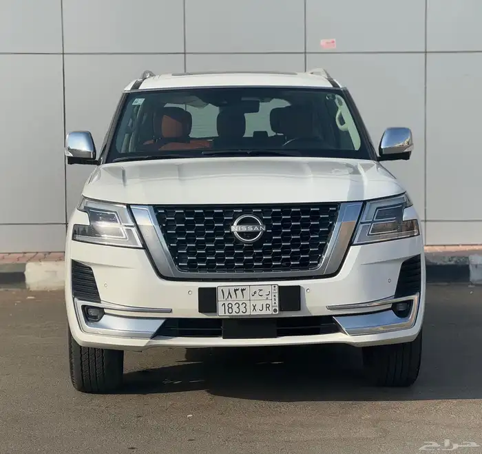 نيسان باترول موديل 2023 البيع 168000 الف 27