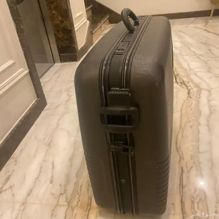 شنط للبيع الماركه رولكس الحاله ممتازه الحجم كبيره 6