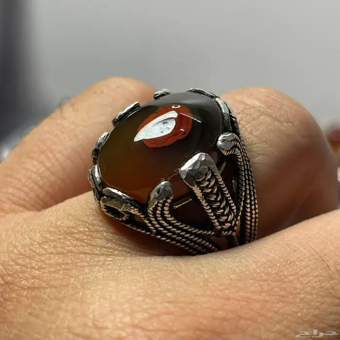 عروض اليوم الوطني اي طقم ب 195 ريال فقط 1