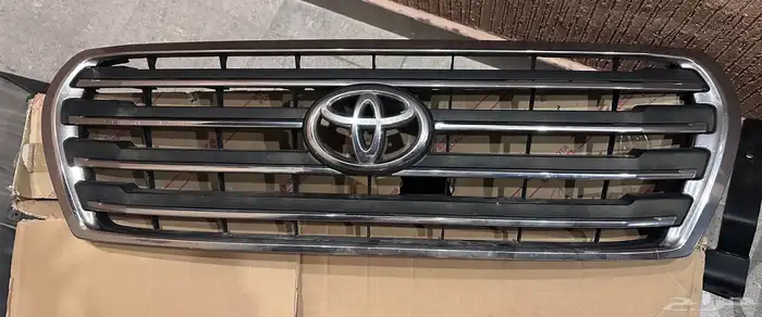 قطع لندكروزر فقط 2