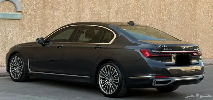 بي ام دبليو 2020 Li 730 13
