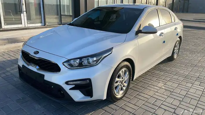 كيا سيراتو K3 2020 .. جنط.. تبريد مقاعد .. بحالة الوكالة 0