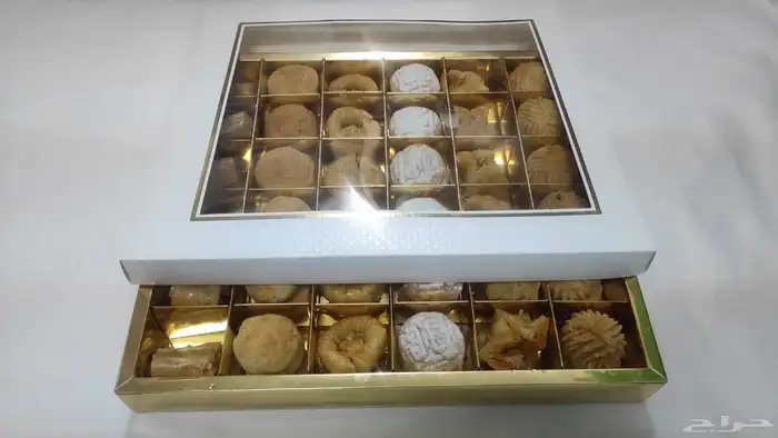 بوكس معمول وبقلاوه علبه للتجمعات والمناسبات 6