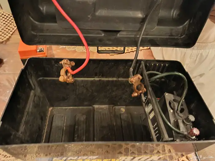 صندوق بطارية خارجي (Power Box) 3