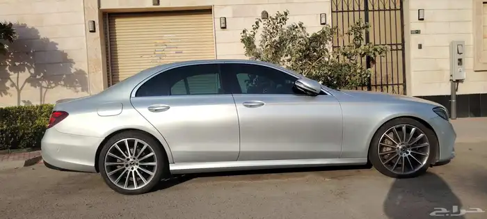 مرسيدس E300 موديل 2020 9