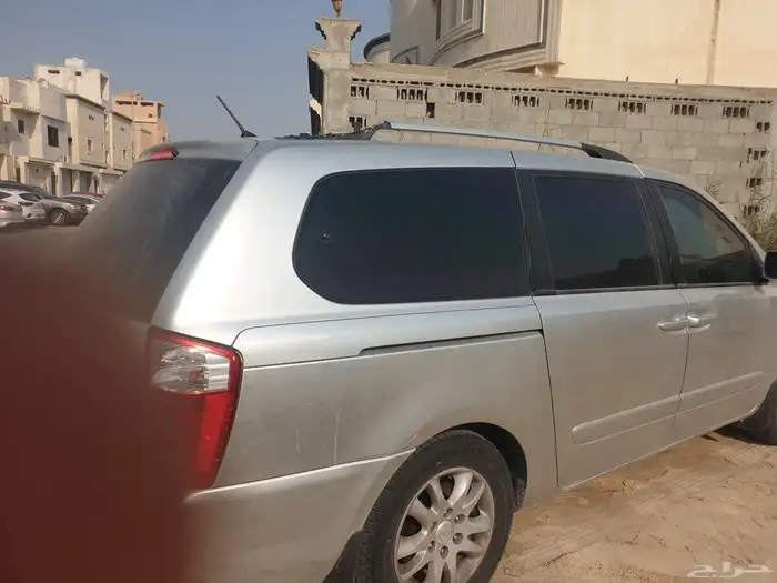 كيا كرنفال 2008 0