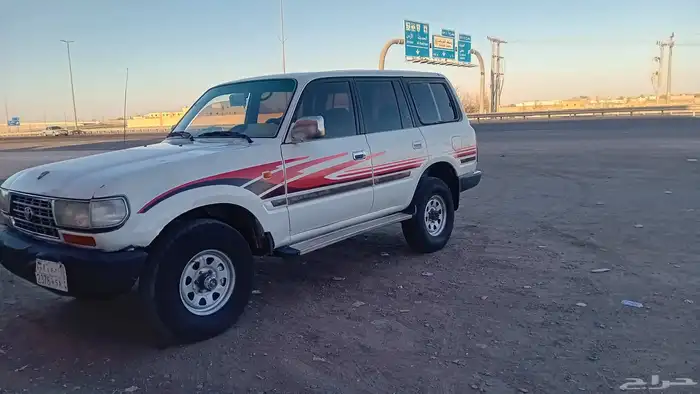 جيب لاندكروزر 94 0