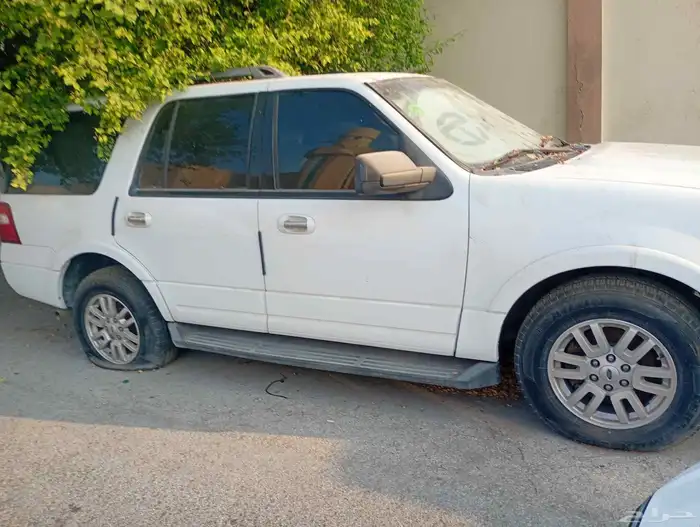 فورد اكسبديشن 2010 6
