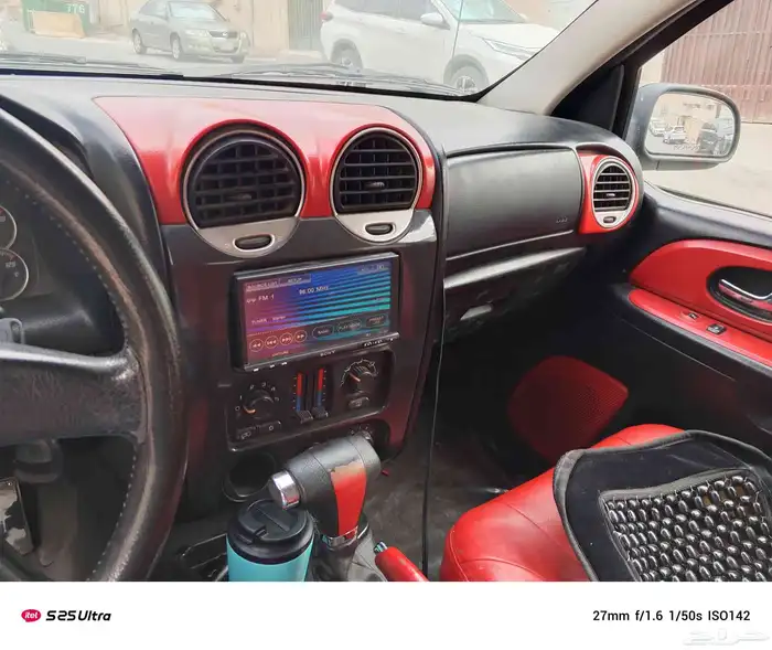 سيارة GMC ENVOY 2
